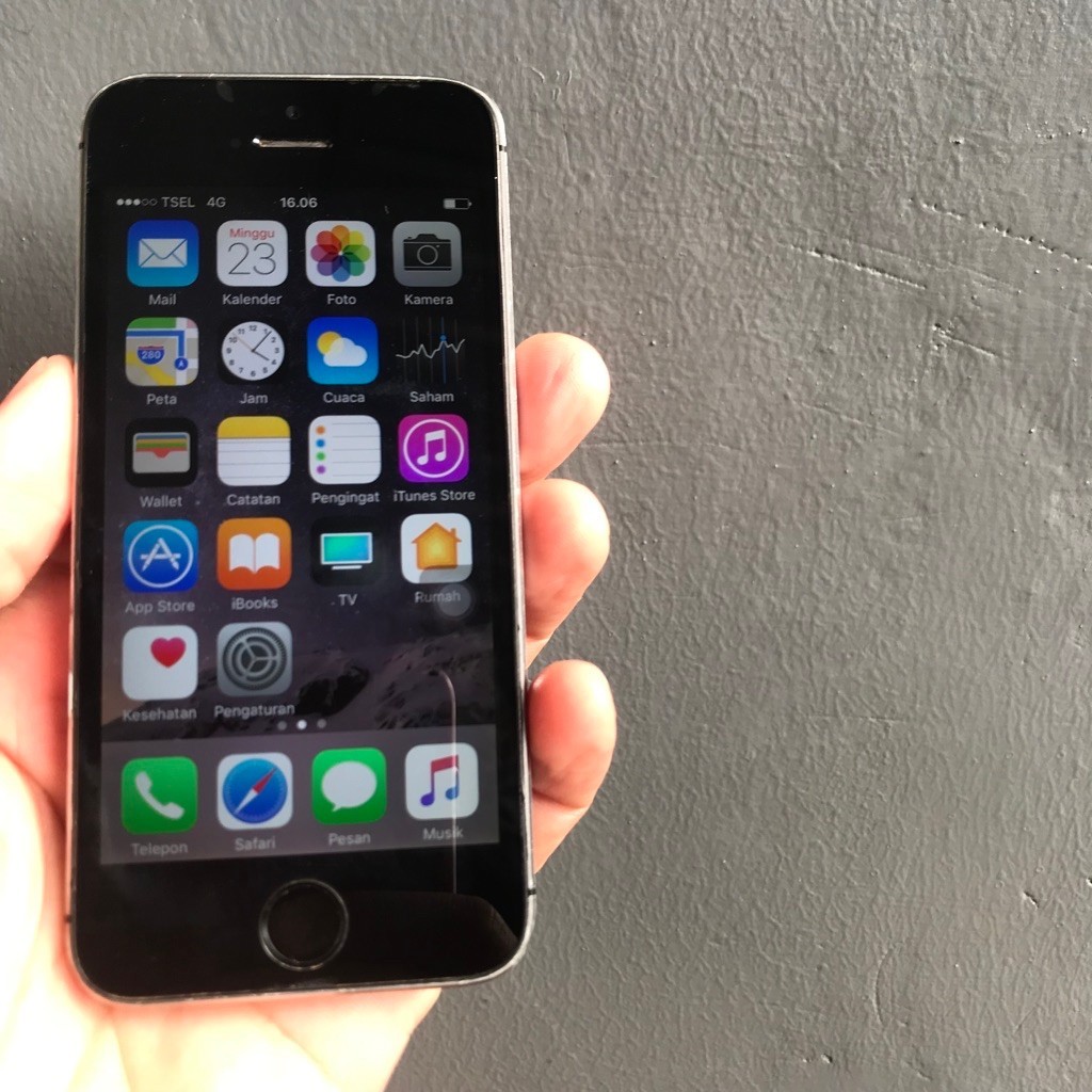 iPhone 5s 16GB Second