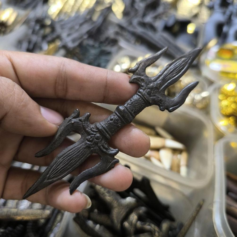 Hoby Koleksi TrisulaKembar  Hitam Mini