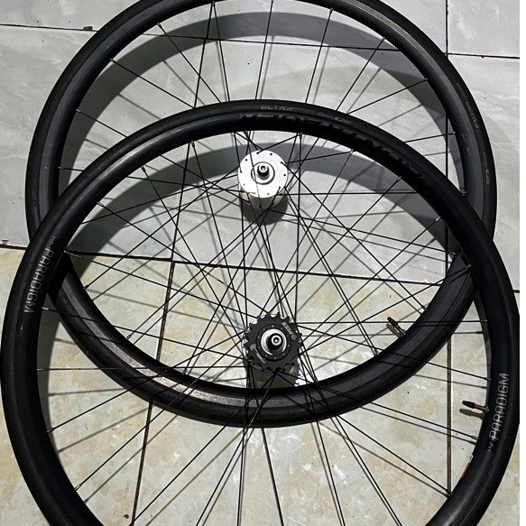 wheelset fixedgear 20/24 spesifikasi di deskripsi