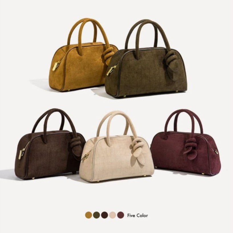 Alaia bag by Jimshoney