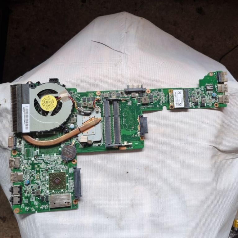 Mainboard Toshiba Satellite C40D-A Normal