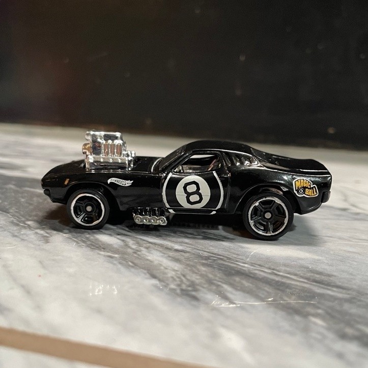 [ORIGINAL] Hot Wheels Rodger Dodger - Edisi Magic 8 Ball Loose (Hitam/Black)