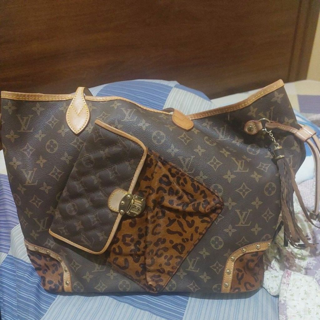 Tas Wanita LV Neverfull Monogram Kulit Preloved