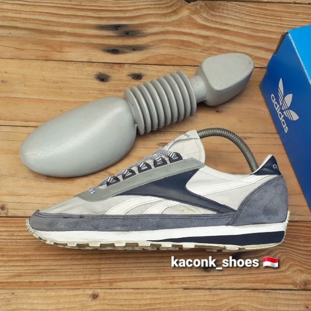 SEPATU CASUAL SNEAKERS REEBOK AZTEC CLASSIC PUTIH WHITE GREY ORIGINAL