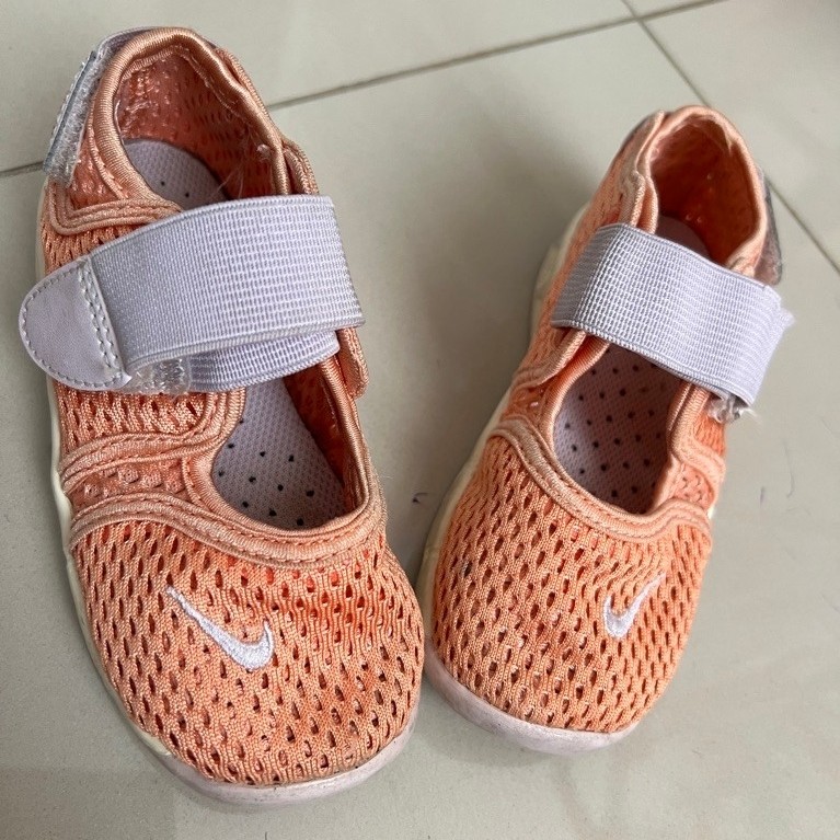 Nike Little Rift/Nike Rift Kids Ori Mothercare Preloved