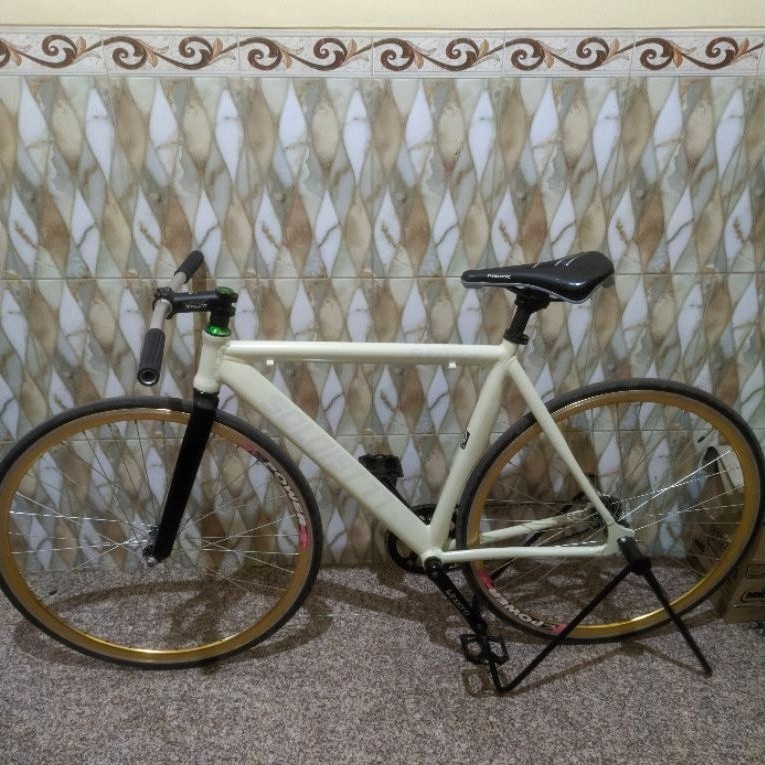 Soloist 77 Full Bike