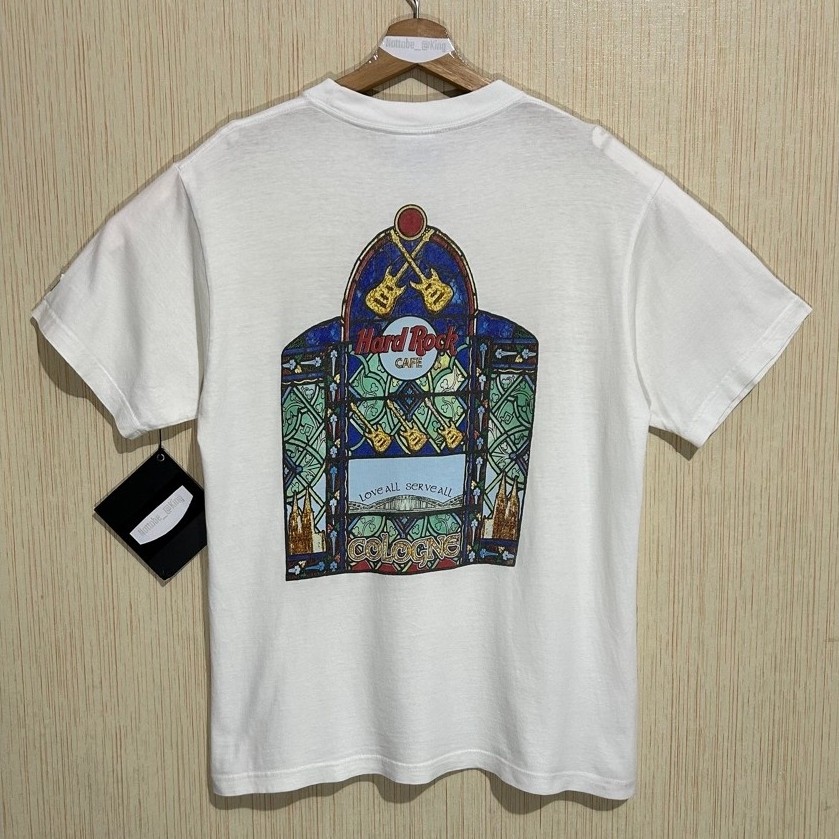 ‘Hard Rock Cafe’ Cologne Vintage 90’s T-shirt