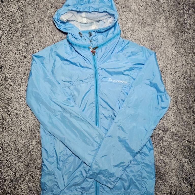 Jacket Outdoor Gunung SUPREME