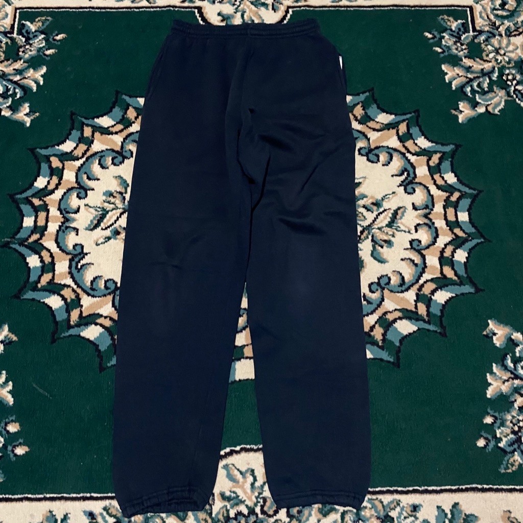 Vintage Russell Athletic Jogger Pants Hitam Size M W34-40 LPaha28 P99 OL15 Lingkar Pinggang 68-80 cm