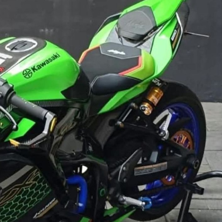 Cover jok. kulit jok. sarung jok. zx25 zx25r zx25rr zx4