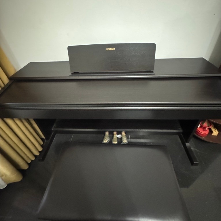 YAMAHA Arius YDP 145