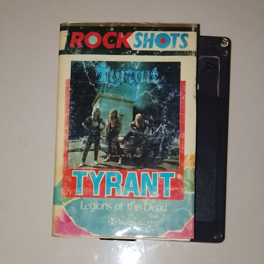 Kaset pita Tyrant
