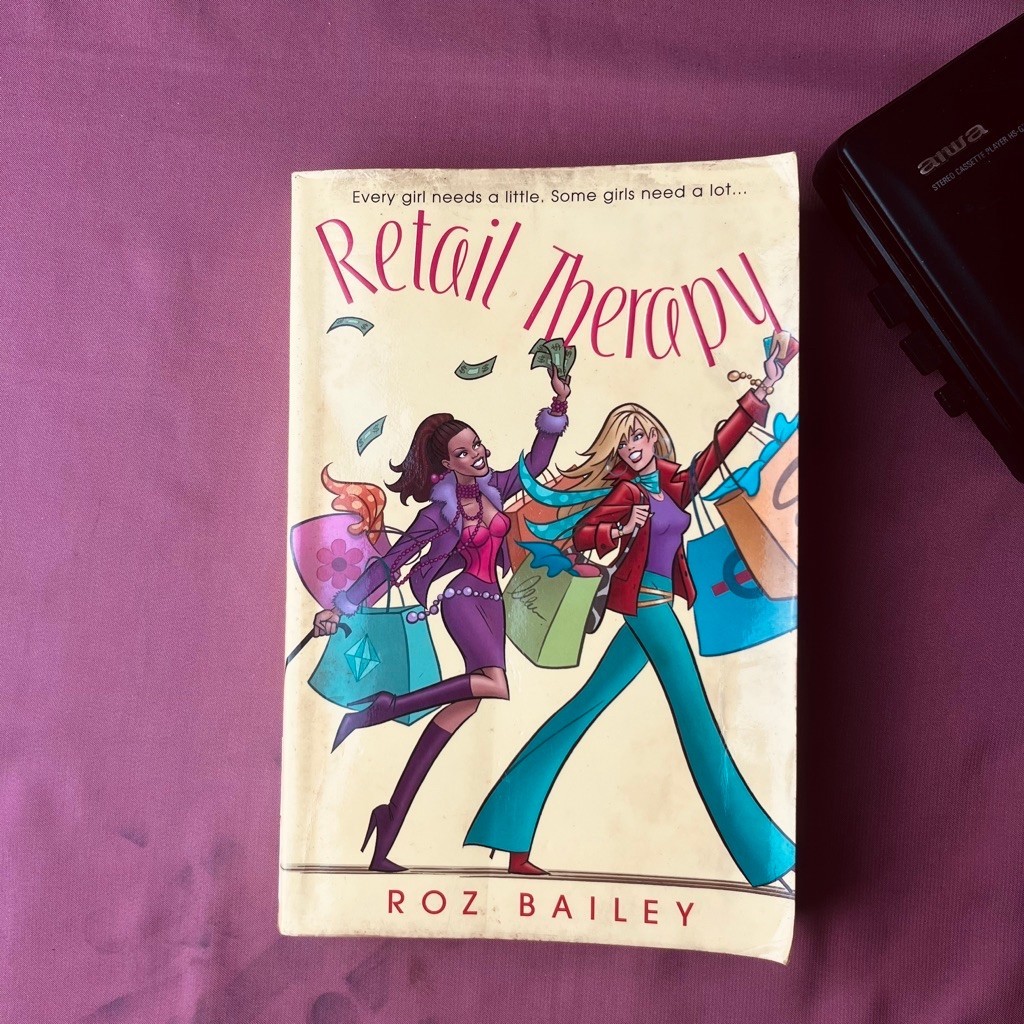 Novel Retail Therapy Roz Bailey Bahasa Inggris