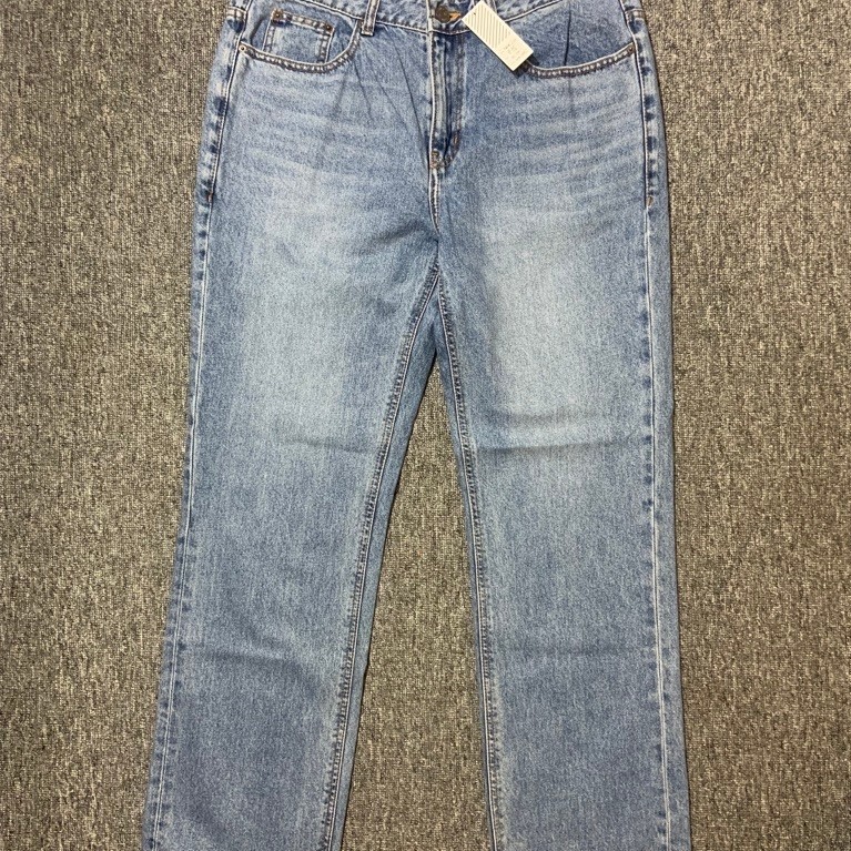 Celana jeans cowok Fatalism