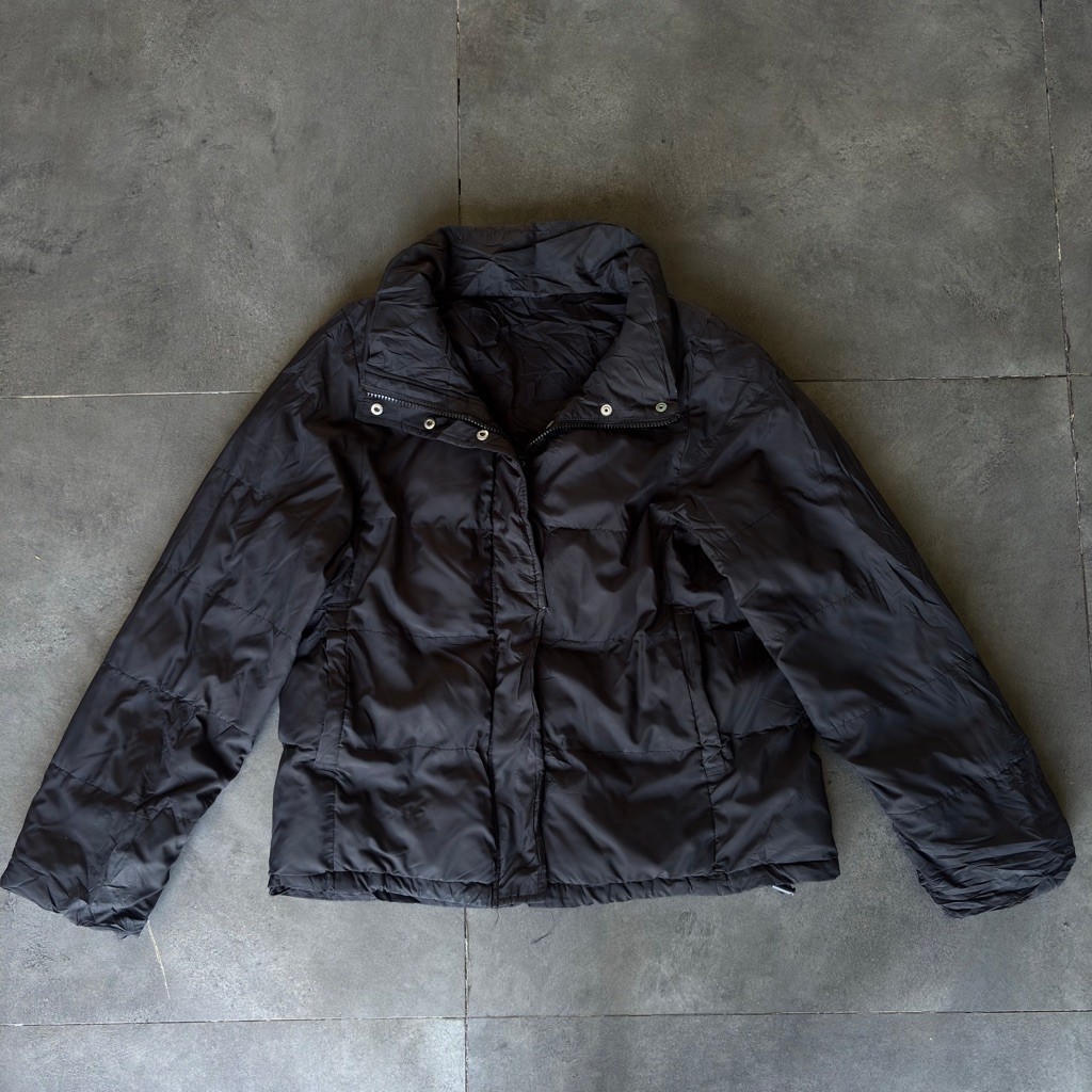 GU by Uniqlo Black Puffer Jacket Unisex