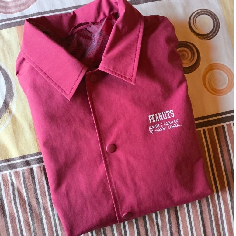 Uniqlo Coach Jacket Peanuts size M