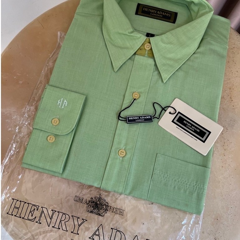 Kemeja Pria HENRY ADAMS size L