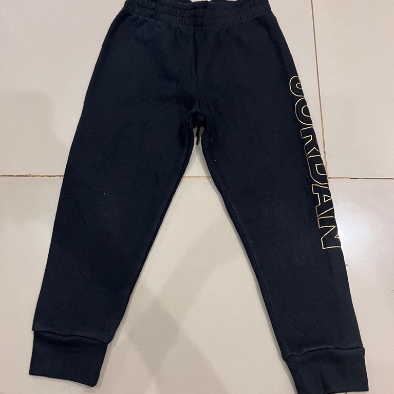 Jordan Kids Jogger Pants Original Black Gold Size 4T / 3–4 Tahun