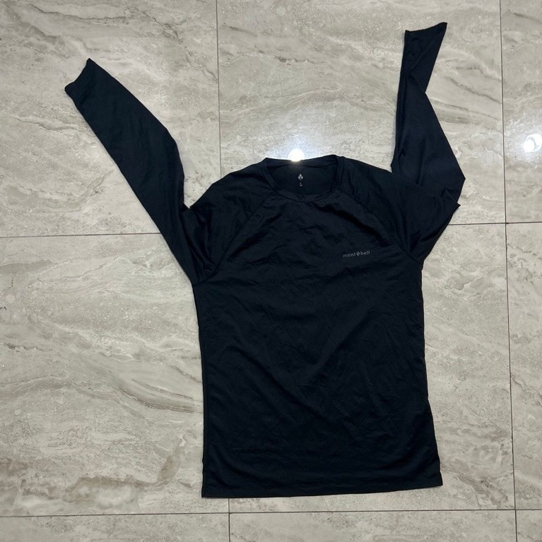 Baselayer montbell hitam