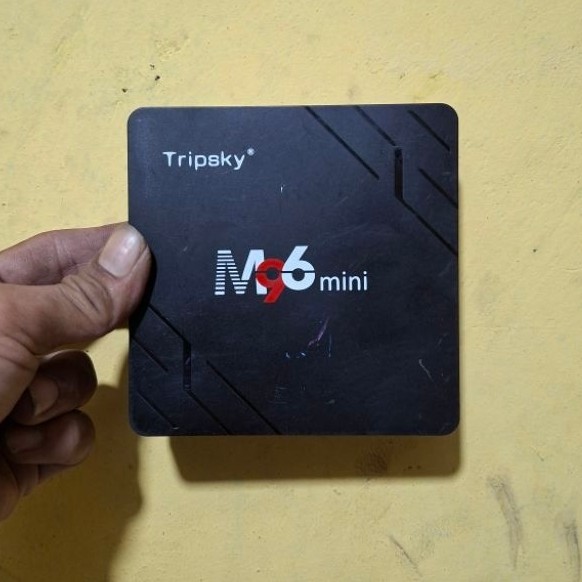M96 Mini tv Box Android Smart Tv Ram 2/16 (Second)