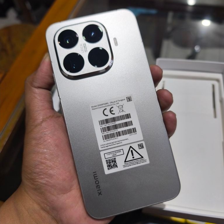 xiaomi 15T PRO 12/512 Second