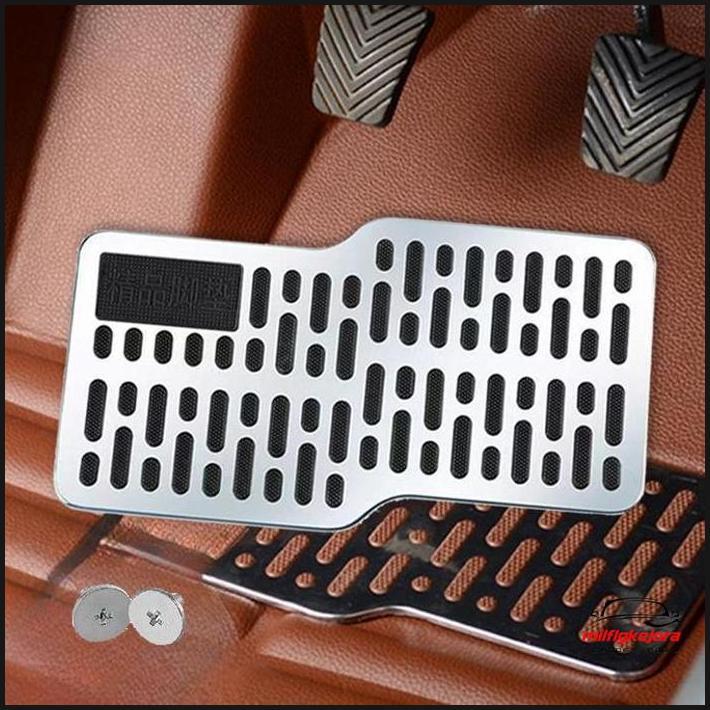 Foot Rest / Pedal Pad / Car Pedal Foot Plate Tatakan Mobil Anti Slip Untuk Karpet Mobil Universal Te