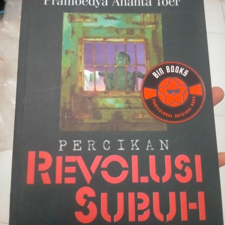 Buku Percikan Revolusi Subuh