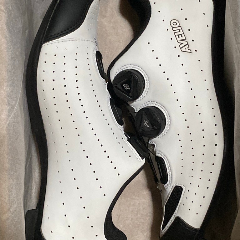 Sepatu Avelio Roadbike Size 42