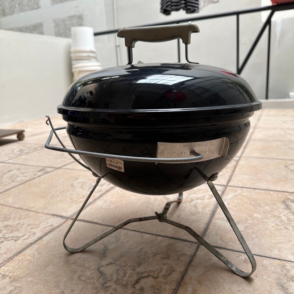 WEBER Smokey Joe Grill Preloved