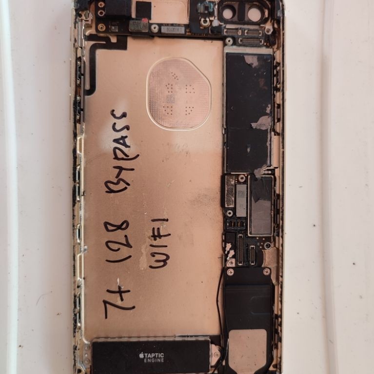 mesin iphone 7 plus 128gb bypass wifi only