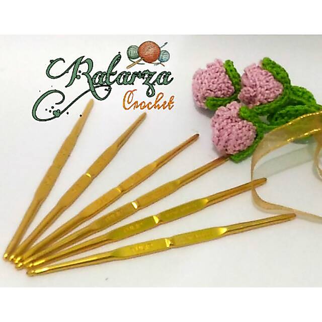Jarum rajut / Hakpen Tulip Gold