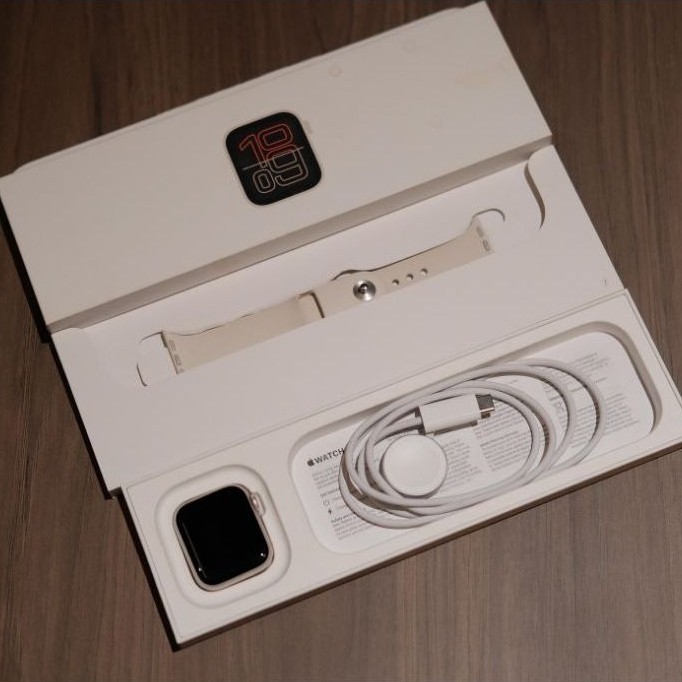 Apple Watch SE 3 40mm Garansi iBox Aktif 2027 Original