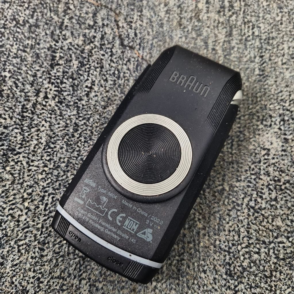 shaver braun m30 / alat cukur braun m30