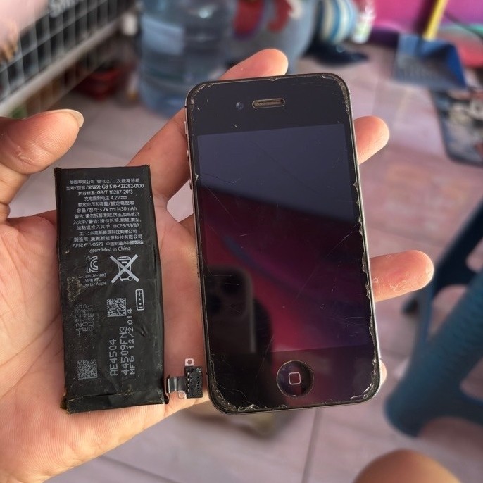 iPhone 4S Bahan Gambling Koleksi