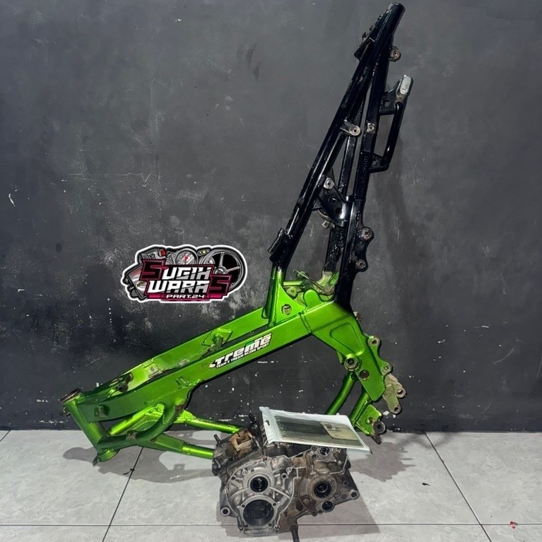 FRAME RANGKA NINJA150 2TAK R 208 PLAT B SET SURAT.