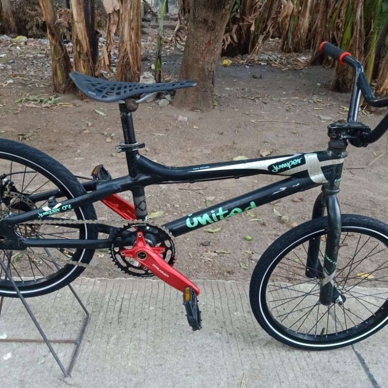 SEPEDA ANAK UKURAN 20  SEKEN