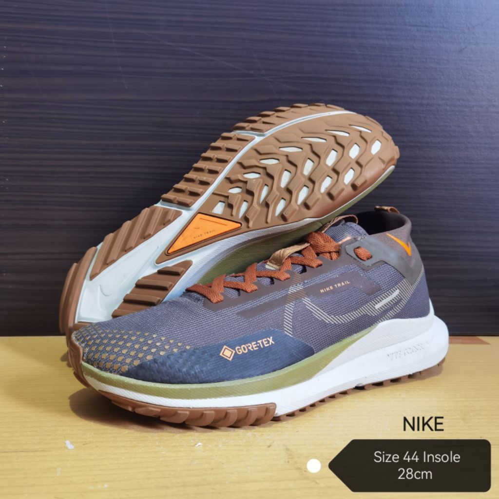 Nike Pegasus Trail 4 Gore-Tex Sz 44