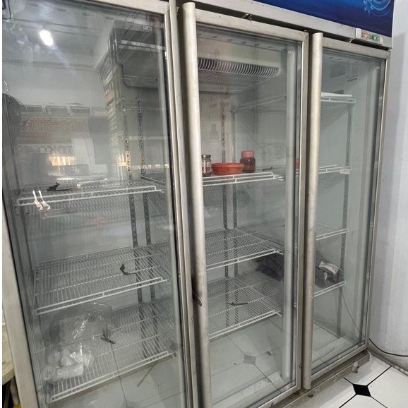 GEA Showcase Cooler 3 Pintu 1500L EXPO-1500AH/CN | Kulkas Display Minuman Second Bekas Chiller Displ