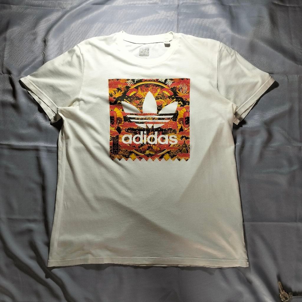 Kaos Adidas bunga trefoil second