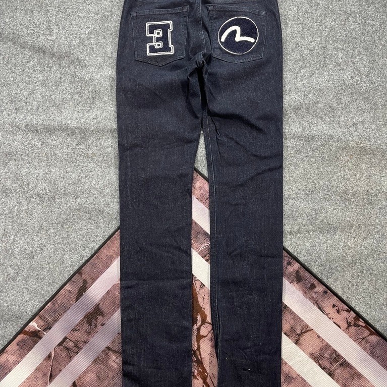 Celana jeans Evisu skinny second