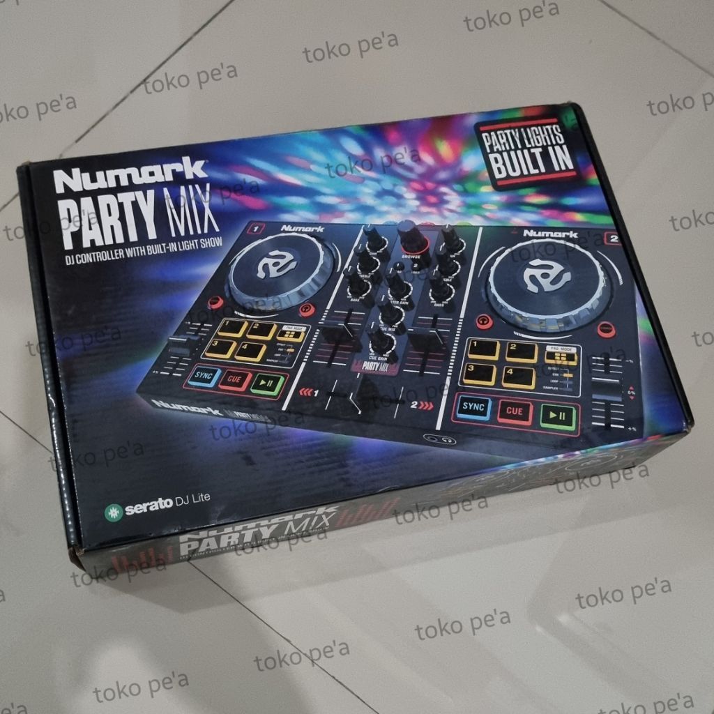 Numark Party Mix DJ Controller Second