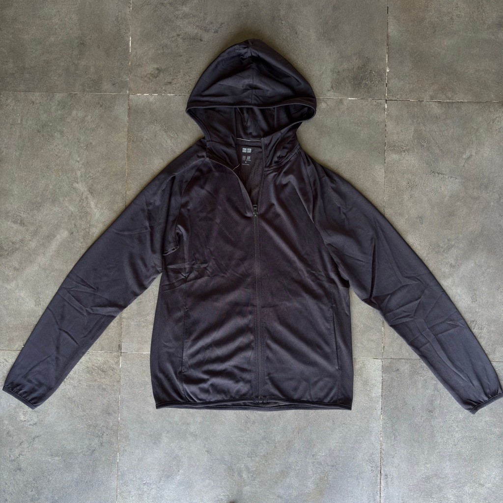 Uniqlo Dry Ex Odor Control Charcoal Jacket Man