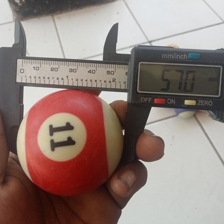 Bola Biliard