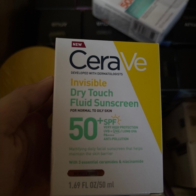 CERAVE Invisible Dry Touch Fluid Sunscreen