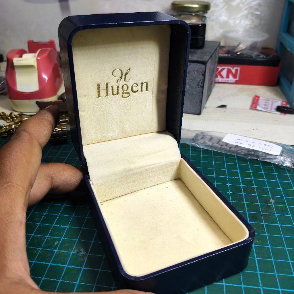 Kotak Jam Tangan Hugen original