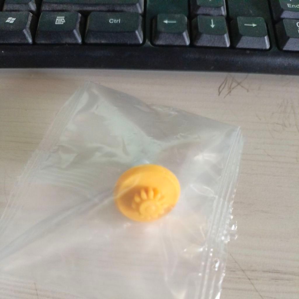Bit Elevate Yellow White set EVA Beyblade X