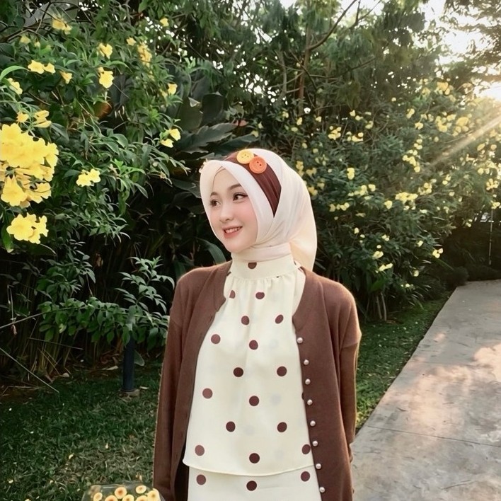 momyy_id - Cantika Ruffle Top/ Halter Neck Ruffle Top/ Polkadot Halter Ruffle atasan wanita