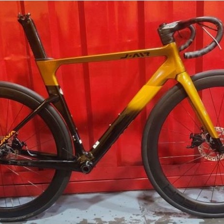 sepeda roadbike java fuoco