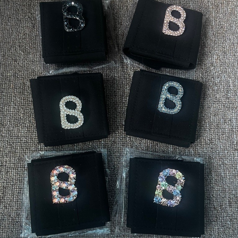 [READY INSTANT] AS IS BUTTONSCARVES ORLIN LUXE LAVISH BROOCH