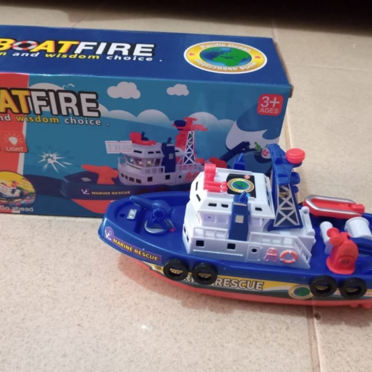 Mainan Anak Fire Boat / Speed Boat/ Perahu Kapal Laut Pemadam Kebakaran Baterai Bisa Berjalan di Air